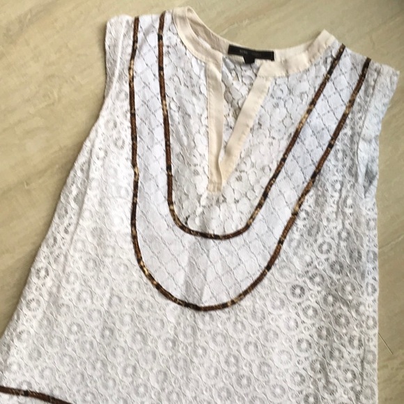 White lace dress by BCBGMaxazria - Picture 4 of 8